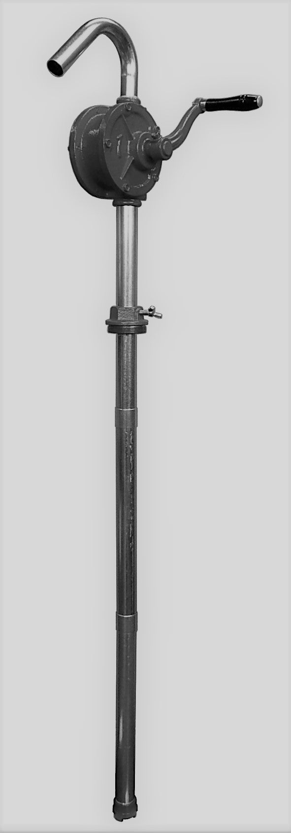 FLUID POWER Cast Iron Rotary Barrel Pump c/w 1.5m hose, nozzle & clips , 13056